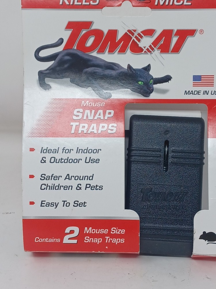 Tomcat Mouse Size Snap Traps 2-Pack No-Touch Disposal Easy to Set