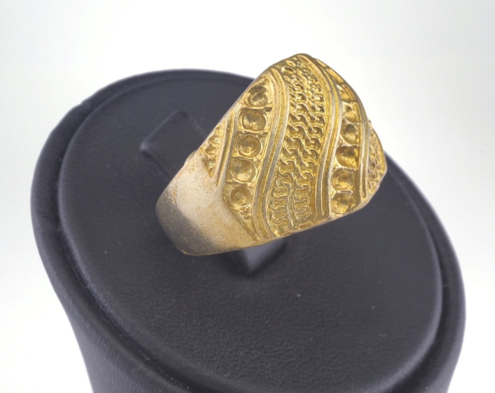Adjustable Ring Bezel - Raw brass (18mm 7.5US inner size - Adjustable ) OZ2845