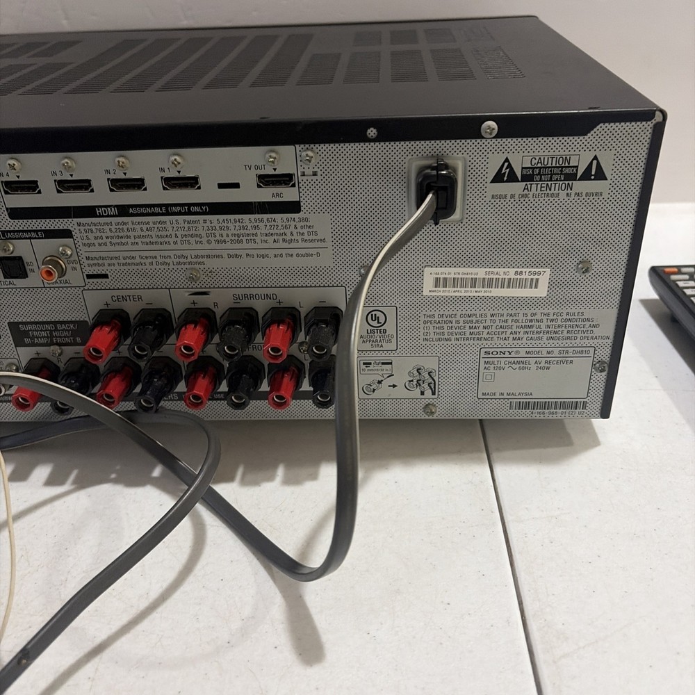Sony STR-DH520 7.1 Channel 3D AV Receiver Bundle w/ Remote - Untested