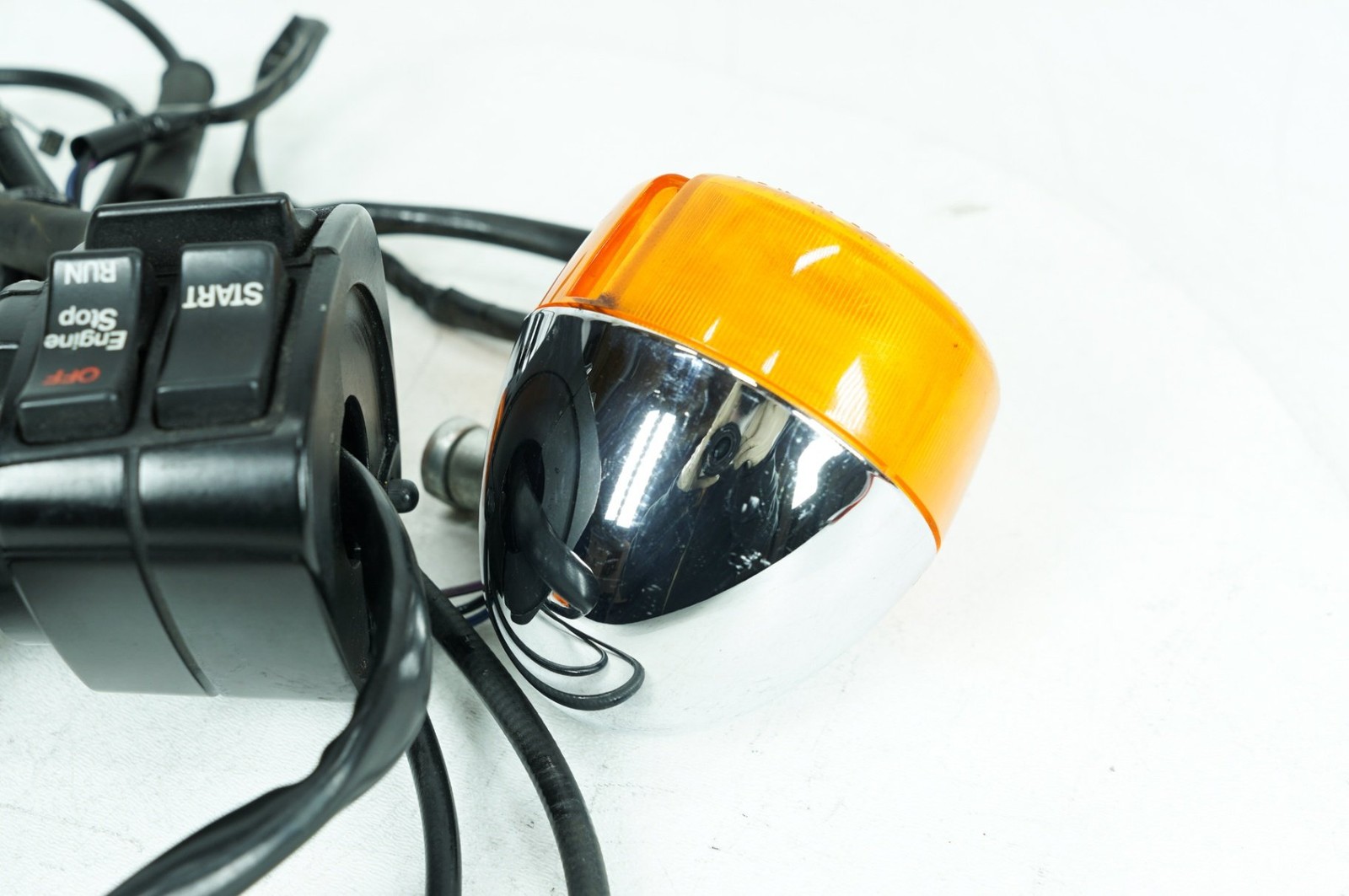 1995 Harley Sportster XL883 Hugger OEM Right Engine Start Kill Switches Controls