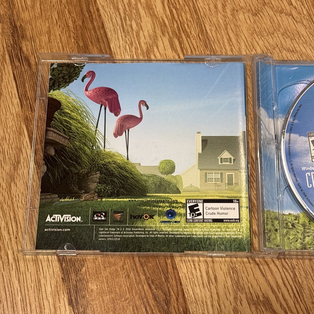 Over the Hedge , Dreamworks Activision CD Rom Windows 2000/XP ,Rated E