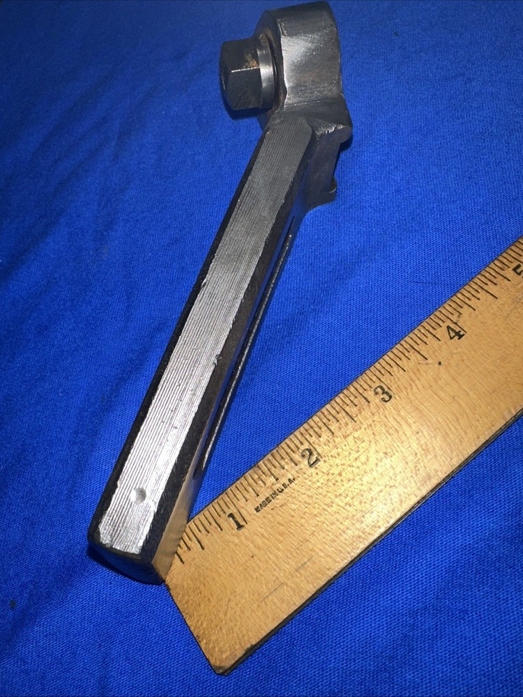 Armstrong Lathe Tool Bit Holder Model 32 L Great Shape!