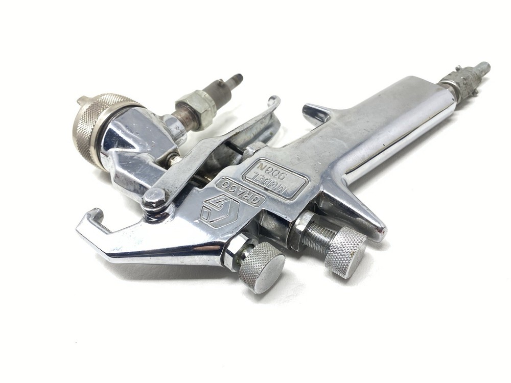GRACO Model 900 N Spray Gun Nice & Clean Untested