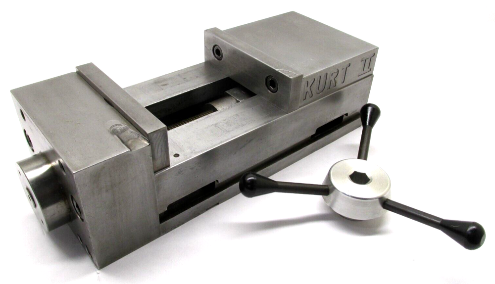KURT 6" PULL-TYPE II CNC MACHINE VISE w/ JAWS & HANDLE - #PT600