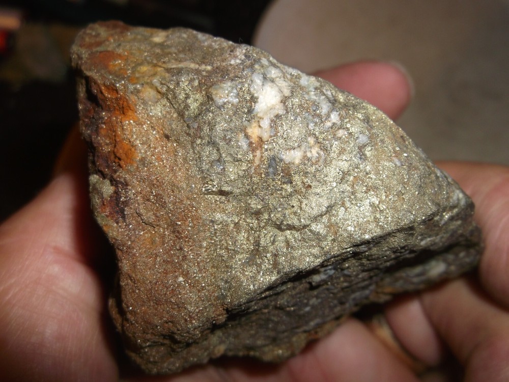 Gold, silver, copper, 379 grams samples ,ore high grade .