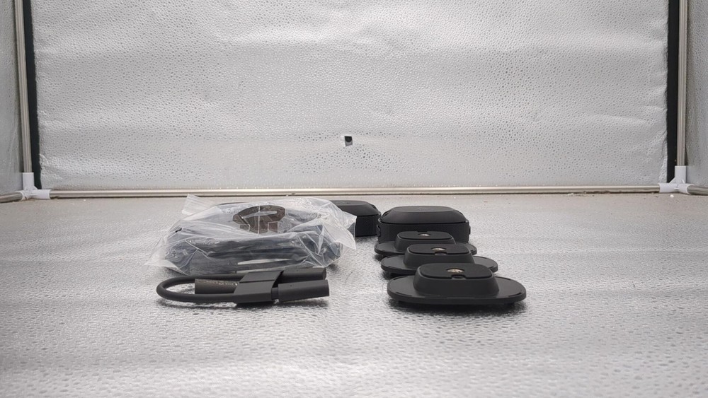 Htc Vive Ultimate Tracker 3 Pack + Dongle - Vr Full Body Tracking - Compatible