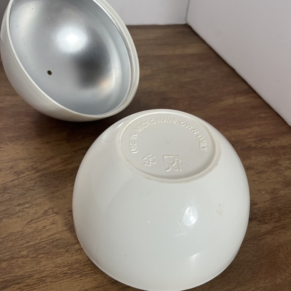Nordic Ware 4 Cavity Egg Boiler Hard & Soft