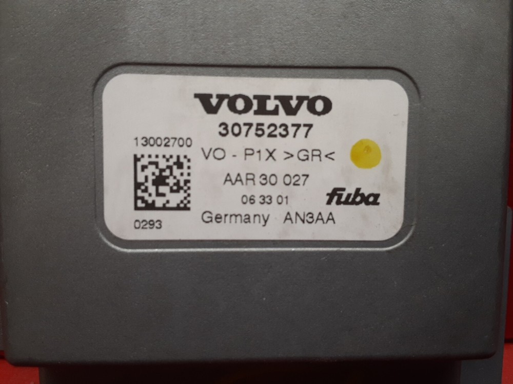 2007 Volvo V50 GPS Receiver Navigation Module ECU 30752377