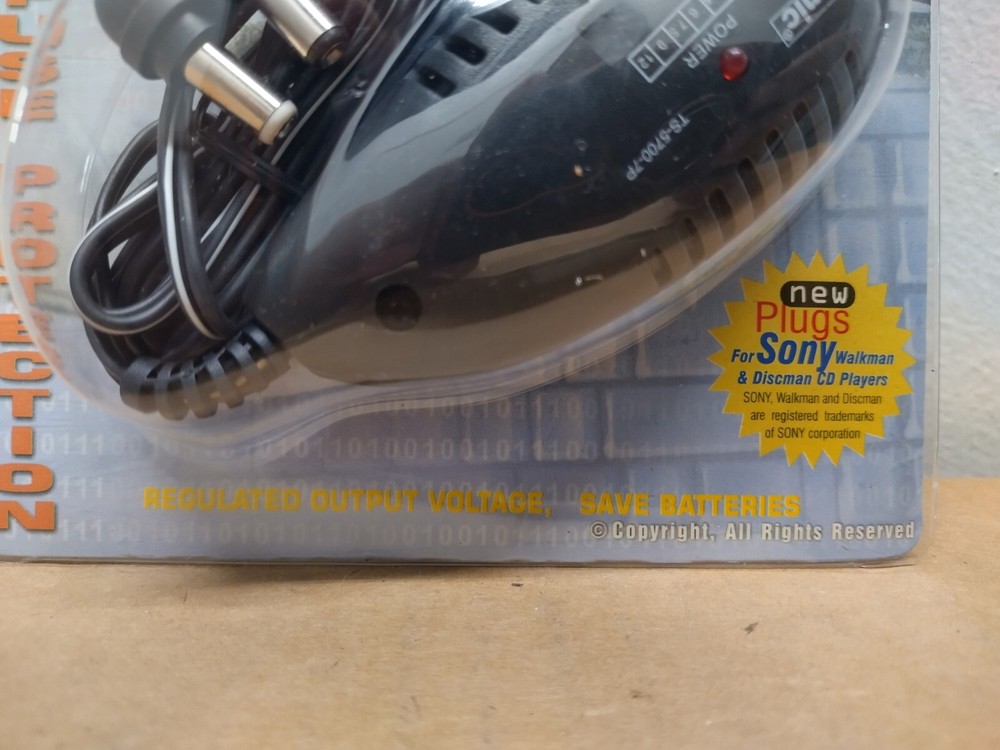 Trisonic DC-DC Regulated Car Power Adaptor w/ 7 Detachable Plugs & Volt Switch