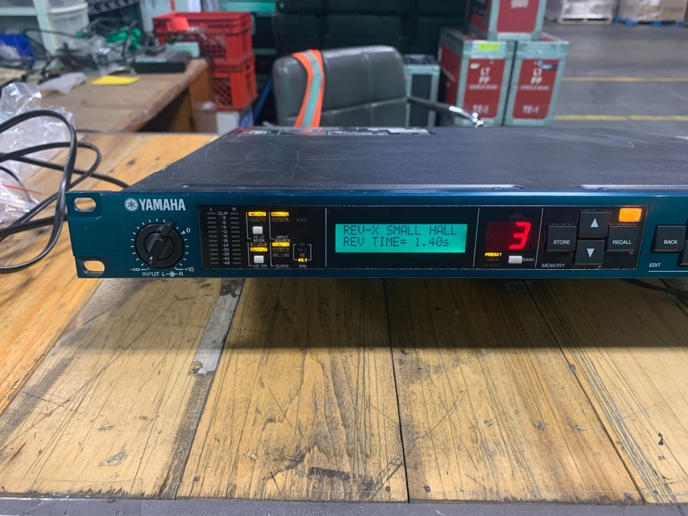 Yamaha SPX2000 Digital Multi-Effects Processor