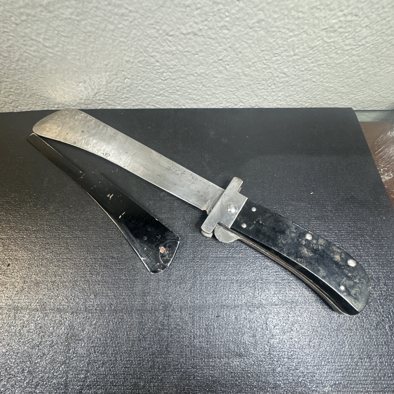 WWII US AAF Cattaraugus U.S.A.Folding Survival Machete Pilots Bolo W/guard