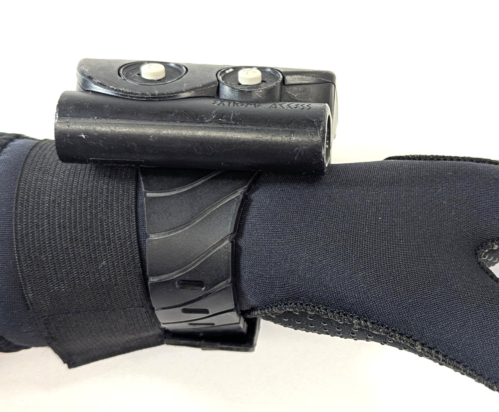 Dacor Extreme Access Wireless Hoseless Scuba Dive Wrist Computer + Case, Manual