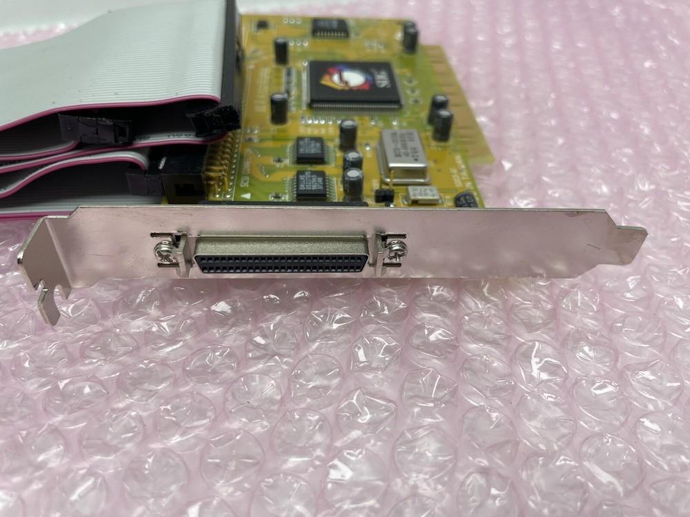 SiiGSCSI360P PCI BUS MASTER CONTROLLER CARD w CABLE CONNECTOR