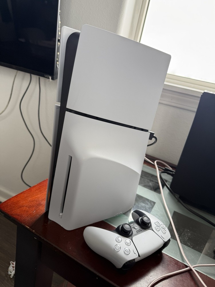 Sony PlayStation 5 Console Faceplate & Controller