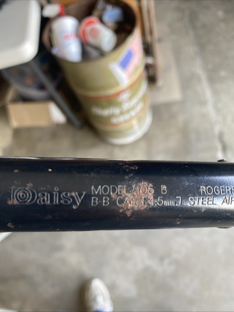 Vintage Daisy Model 105B BB Gun see pics