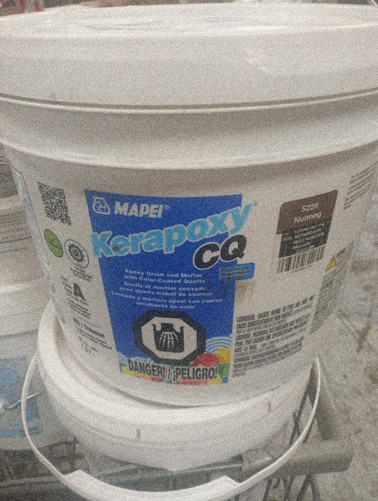 Mapei kerapoxy  2 Gallon Nutmeg,