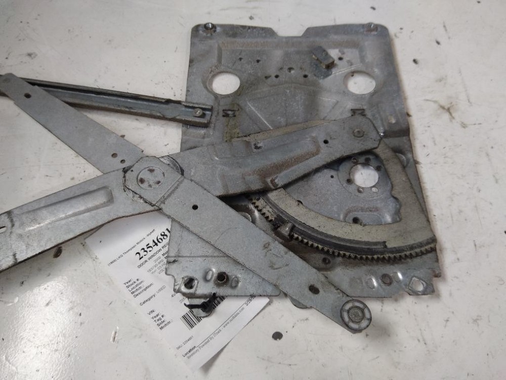 For 2009 VOLVO VNM WINDOW REGULATOR Left , MN
