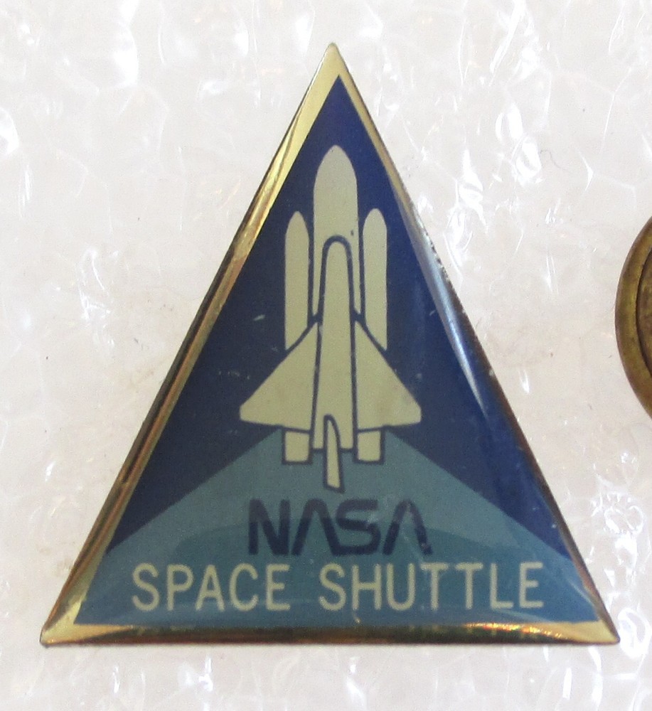 NASA Space Shuttle Program Souvenir Collector Pin