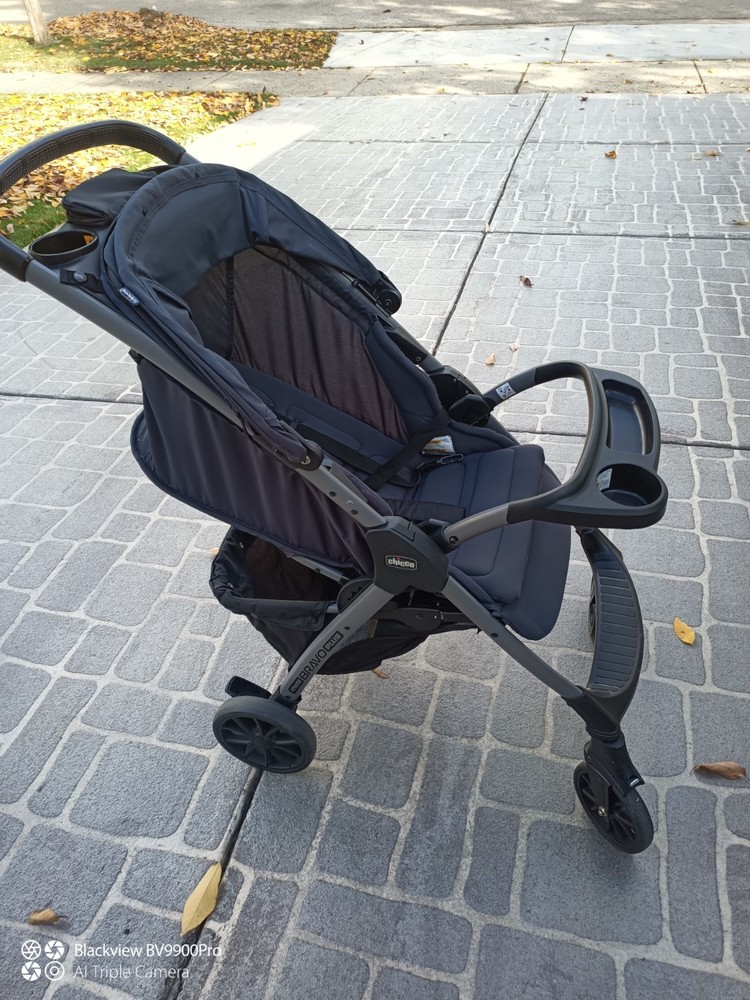 Chicco Bravo Quick-Fold Stroller Black New, Open Box