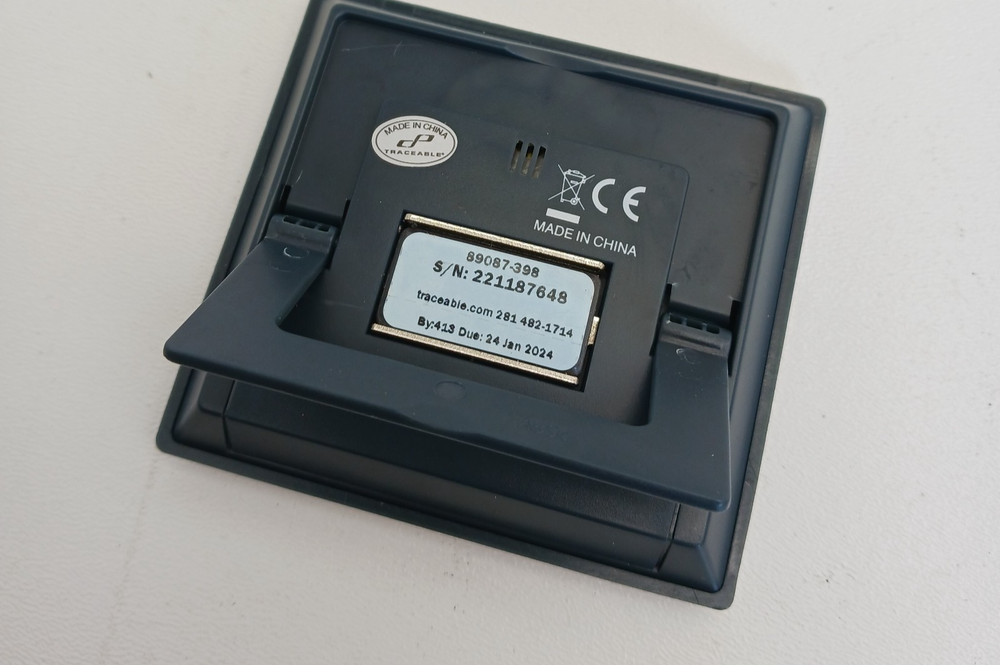 VWR Giant-Digits Digital Countdown Timer Silver 89087-398 PART051