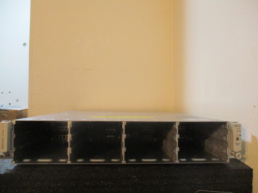 Sun/Oracle J4200 2U 12x 3.5″   2 X SAS RAID Module – Storage Array