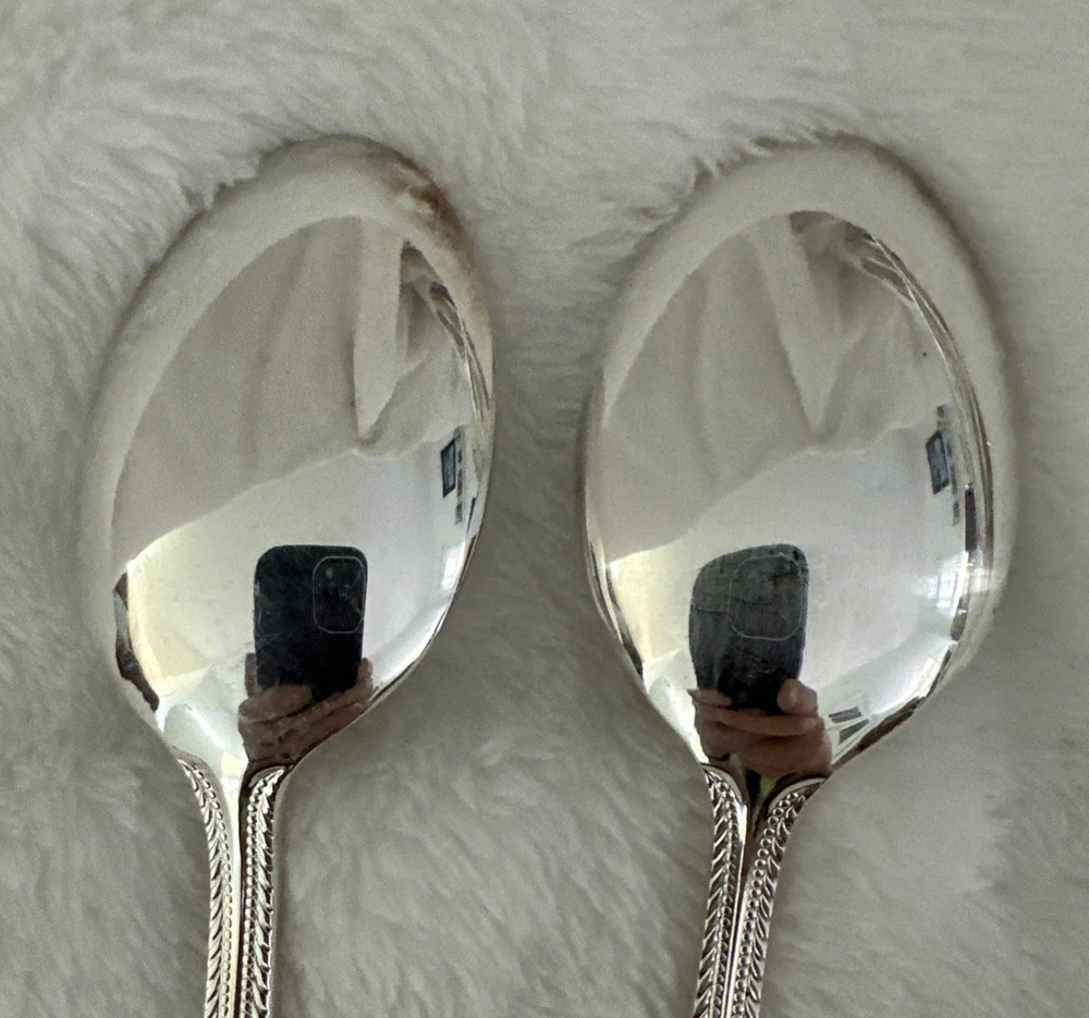 2 WALLACE Wickham Deep Silverplate Spoon Teaspoon Flatware Fan Bead 6.5”
