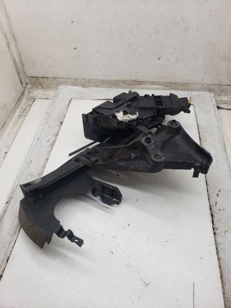 S40 2005 Lock Actuator 433070 OEM