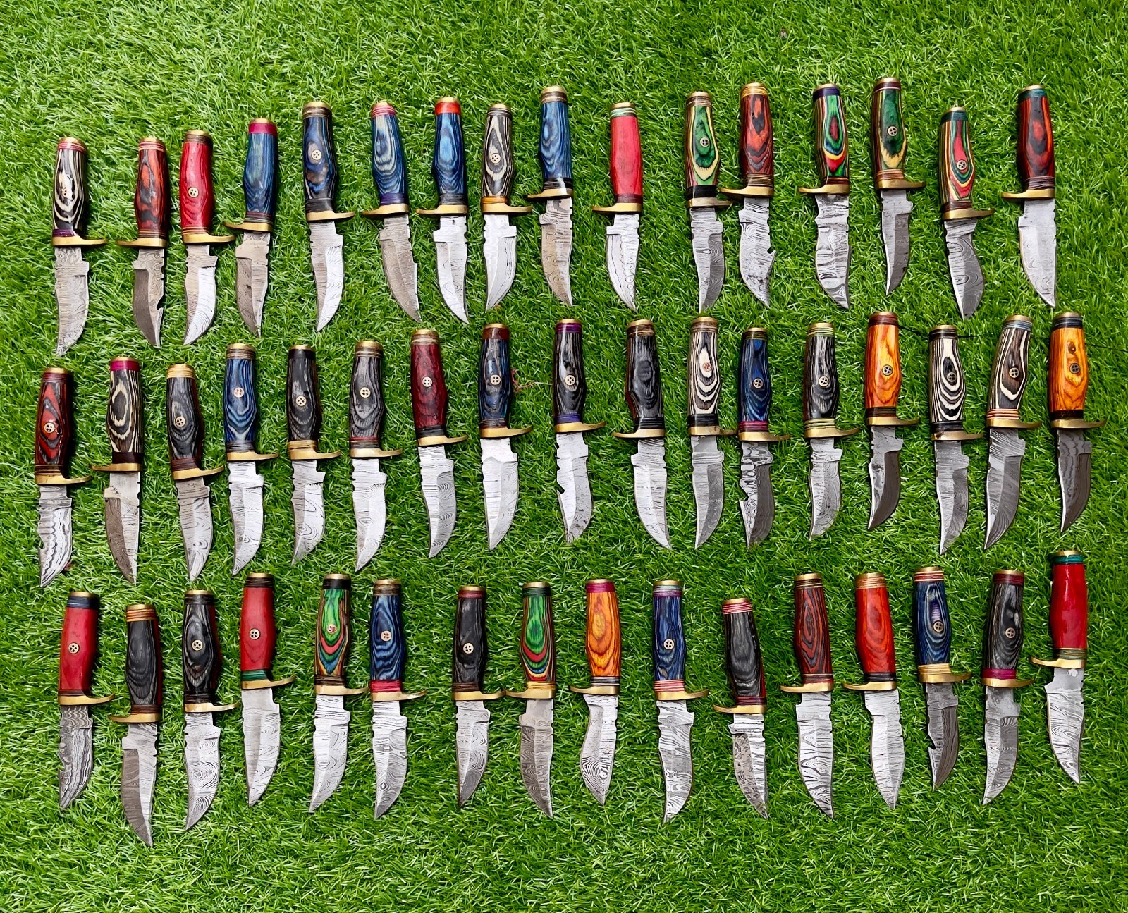 Lot of 20 HANDMADE DAMASCUS STEEL SKINNER CAMPING 6 IN KNIVES W SHEATH, WHOLESAL