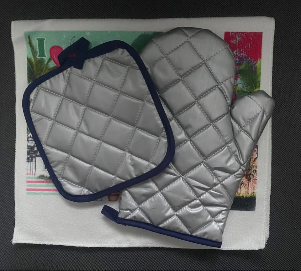 Mexican Pot Holdets Set