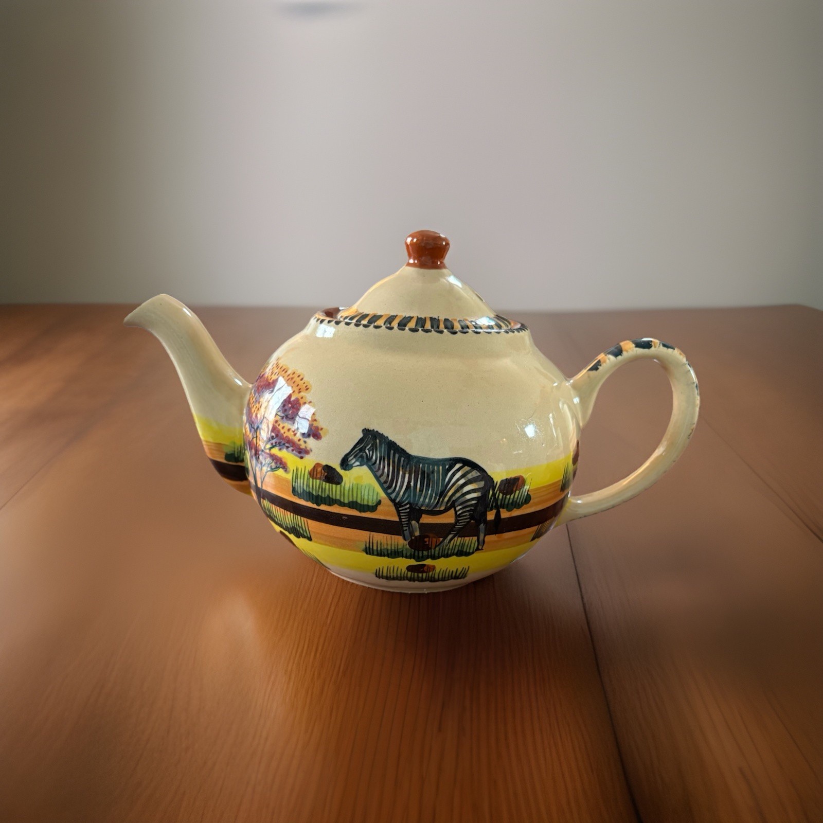 8 Cp Teapot African Design Hand Painted Ceramic Made In Zimbabwe Signed Vintage
