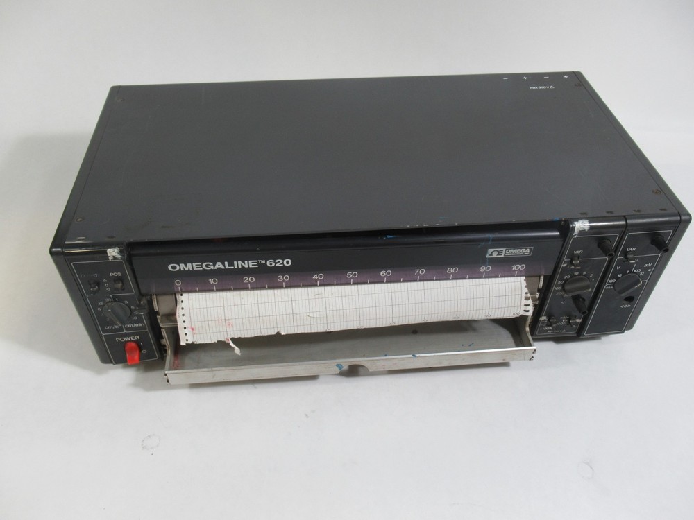 Omega 620-02-MV-MV Omegaline 620 Chart Plotter *Hinge Damage on Ruler* USED