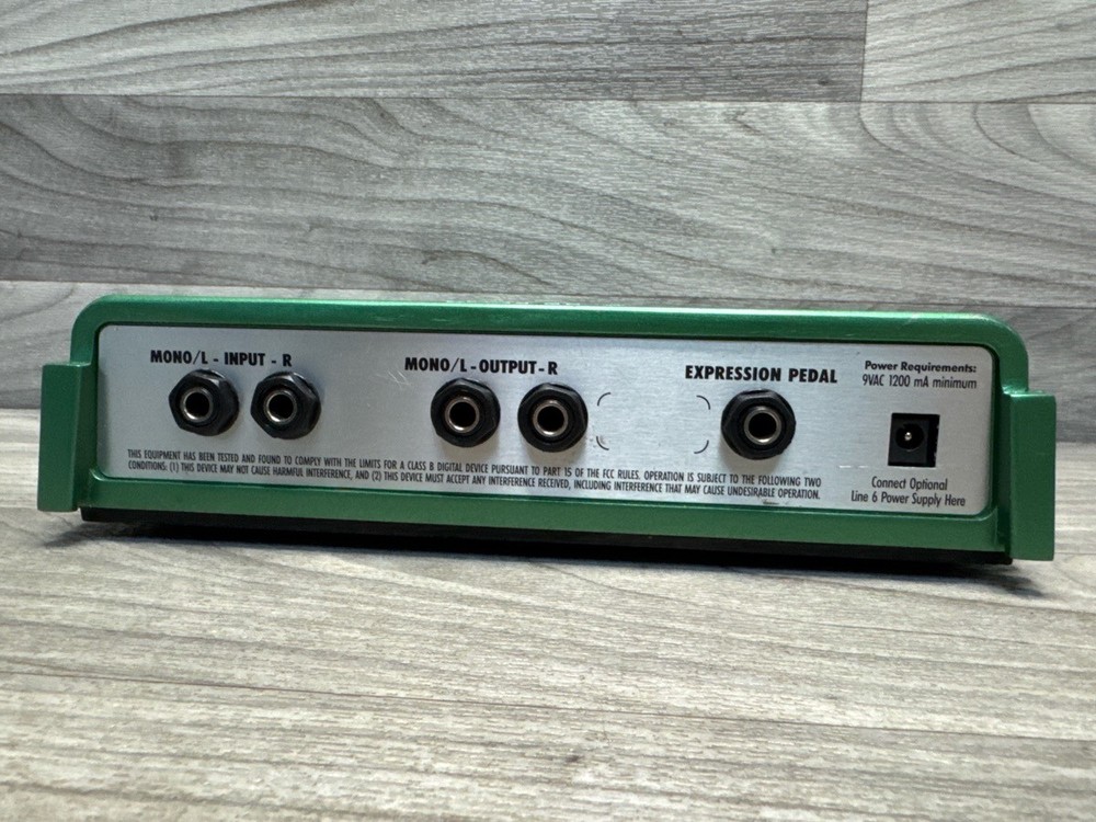 Line 6 DL4 Delay Modeler Effects Pedal (A1D020863)