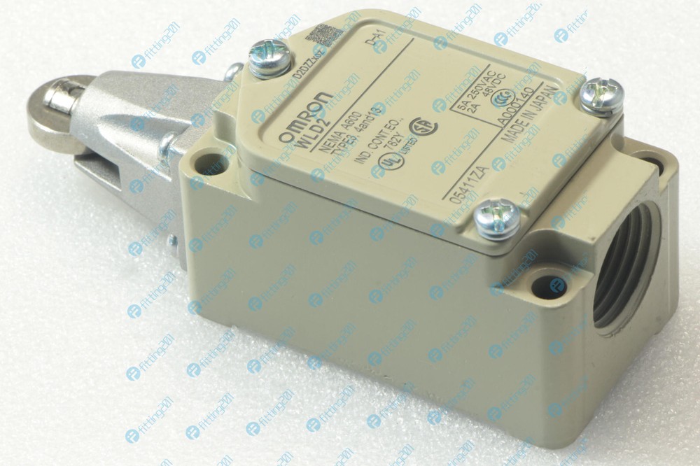 1piece NEW OMRON  Limit Switch WLD2