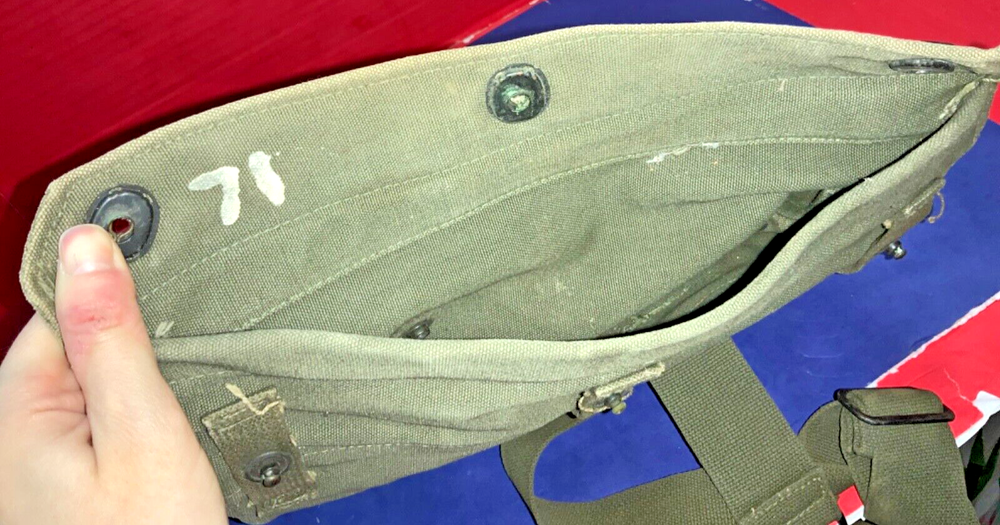 Vintage US Field Protective Mask M9AI