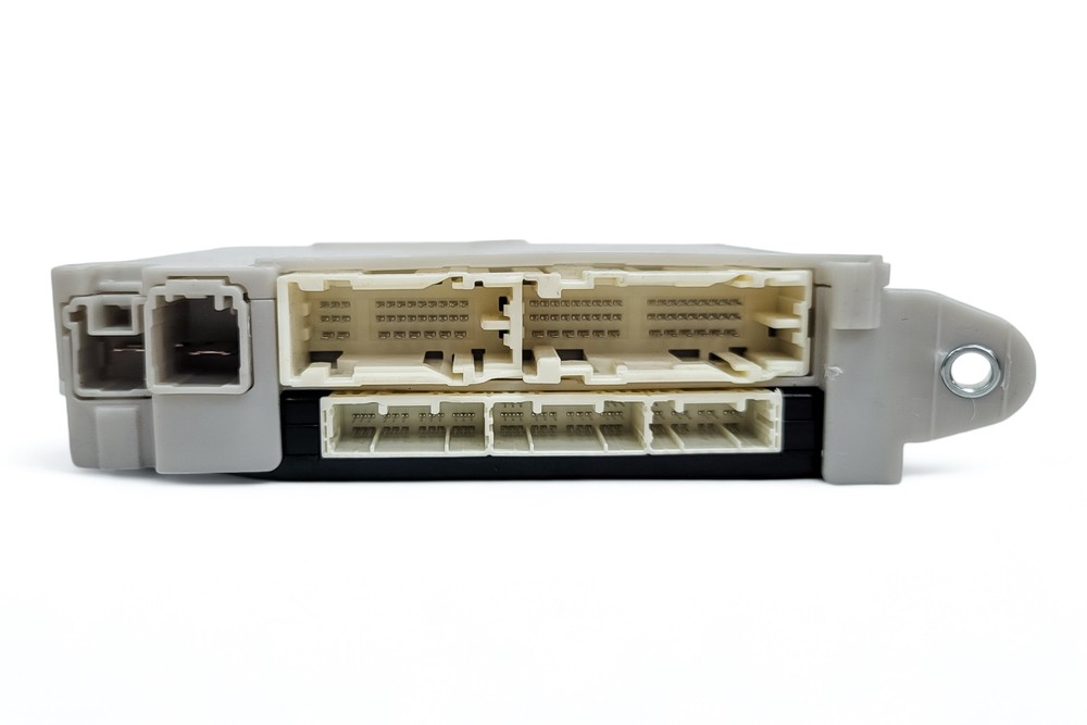 2013-2014 Lexus GS350 Fuse Box Multiplex Module Network Control 89220-30660, D04