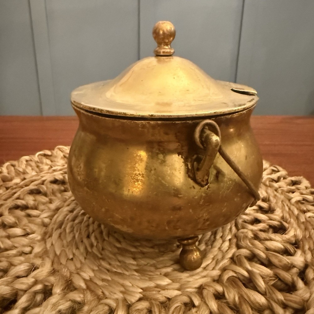 Vintage Solid Brass Smudge Pot Cauldron Fire Starter w/ Lid – 6” – 5 lbs – EVC