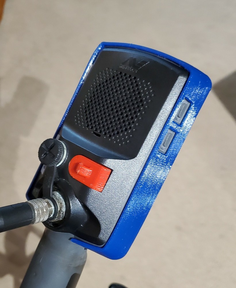 BLUE Minelab Equinox 900/700 Control Box Protector (Rubber)