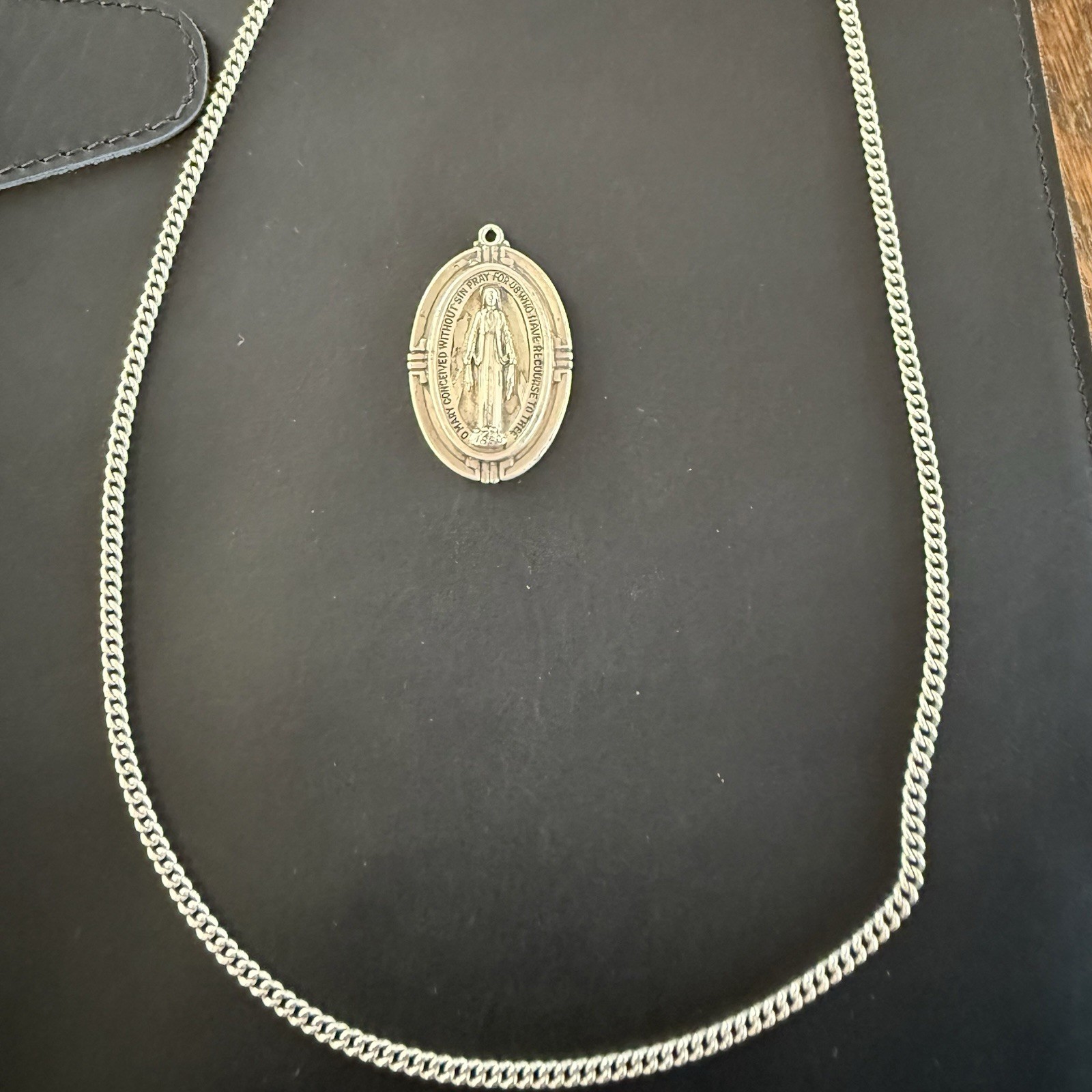 Sterling Silver Miraculous Medal & Infinity Chain 40g 1.4 oz Silver Below Spot