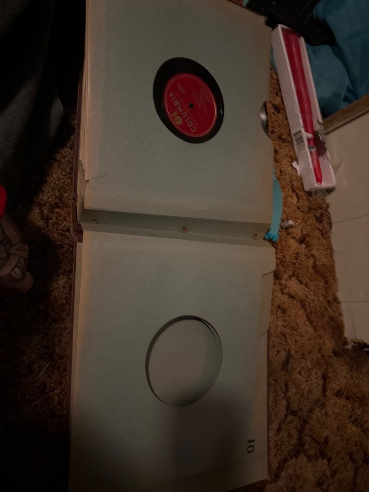 Victor/Victrola Phonograph