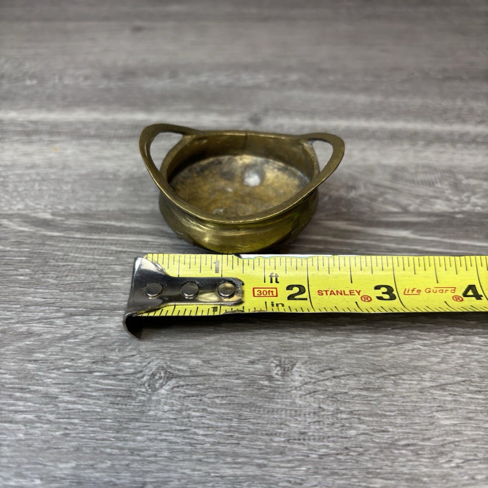 Vintage Chinese Brass Censer Tripod Incense Burner Xuande Reign 6 Hallmarks 2”