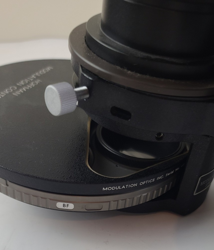 Hoffman Modular Contrast HMC 10 20 Options With Microscope Focus Mount