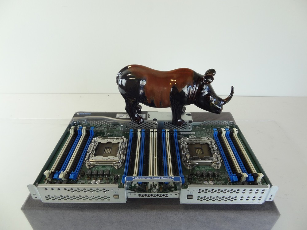HP 812910-001 BL560 G9 Proc/Memory Board