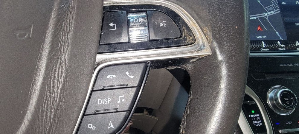 19 Lincoln Nautilus Camera Projector