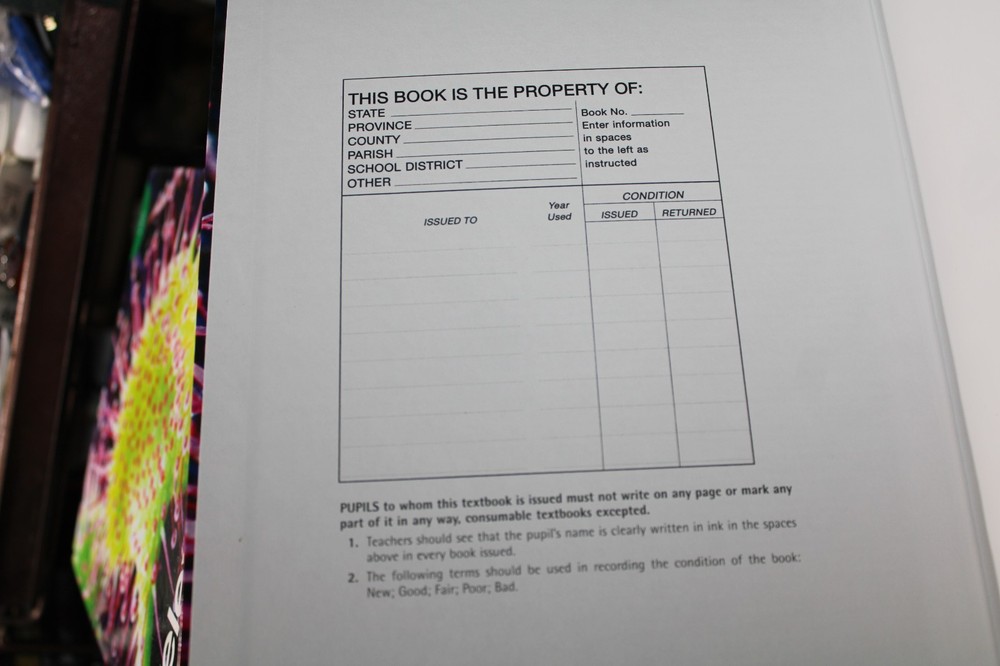 Saavas Elevate Science Grade 7 Student Textbook