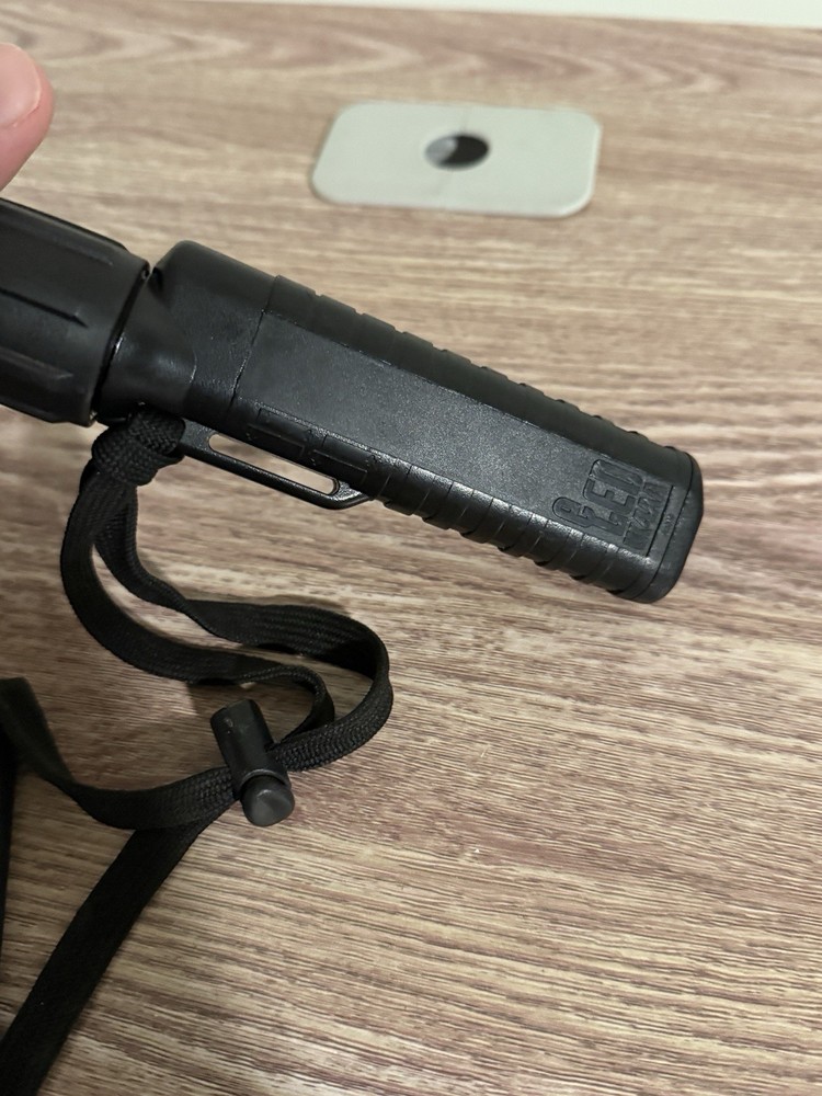 Underwater Kinetics Mini Q40 Compact Black - Tested