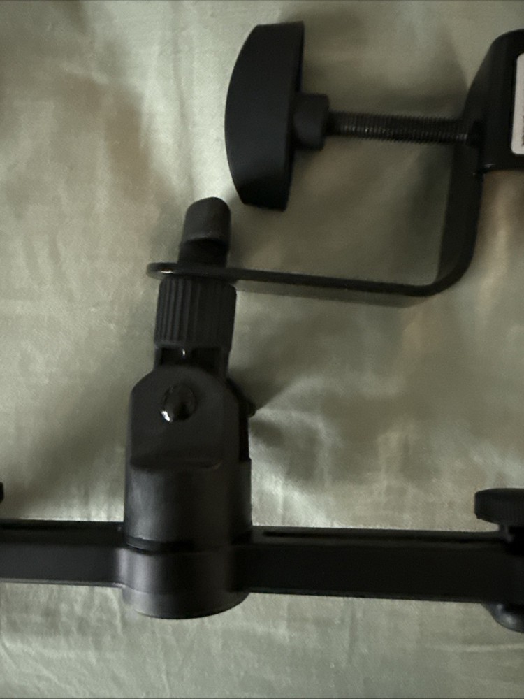 Universal Tablet Mount Black Used Good Condition