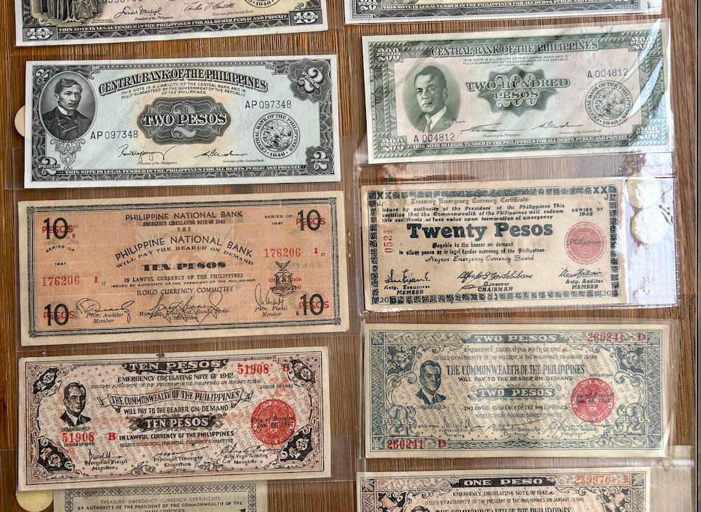 PHILIPPINES WWII 14 BANKNOTES