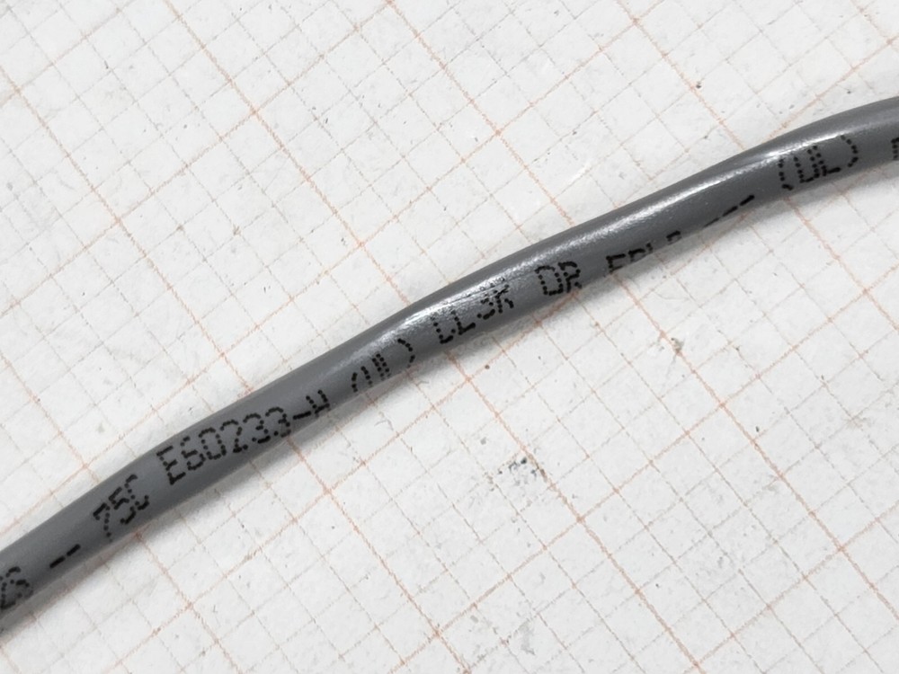 Carol E2032S 18/2C Shielded Audio/Control/Communication Cable Riser Gray /50ft