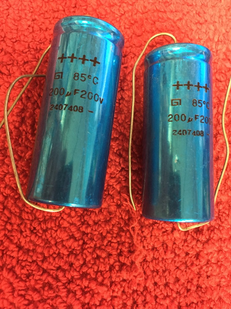 GI   AXIAL CAPACITORS 200MFD 200VDC 2 PCS