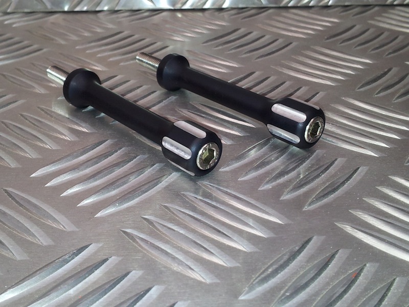 SCRAMBLER BLACK ANODISED, SEAT BOLTS